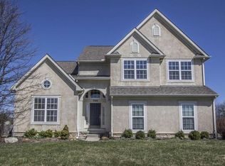 7588 Park Bend Dr, Westerville, OH 43082
