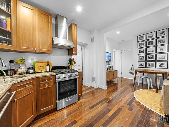 4th image of 103 Saint Marks Pl APT 2C