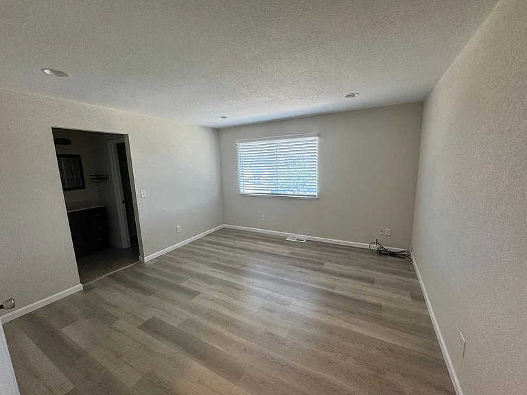 239 Almondtree Ln — Photo 12