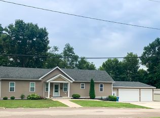 2222 State St, Peru, IL 61354