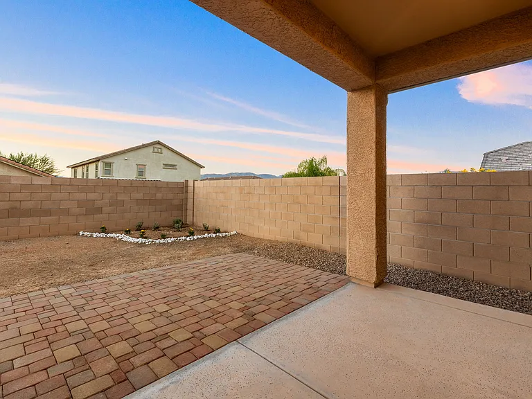11415 E Glowing Sunset Dr — Photo 40