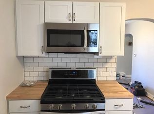 18 Woodbury Rd, Burlington, VT 05408