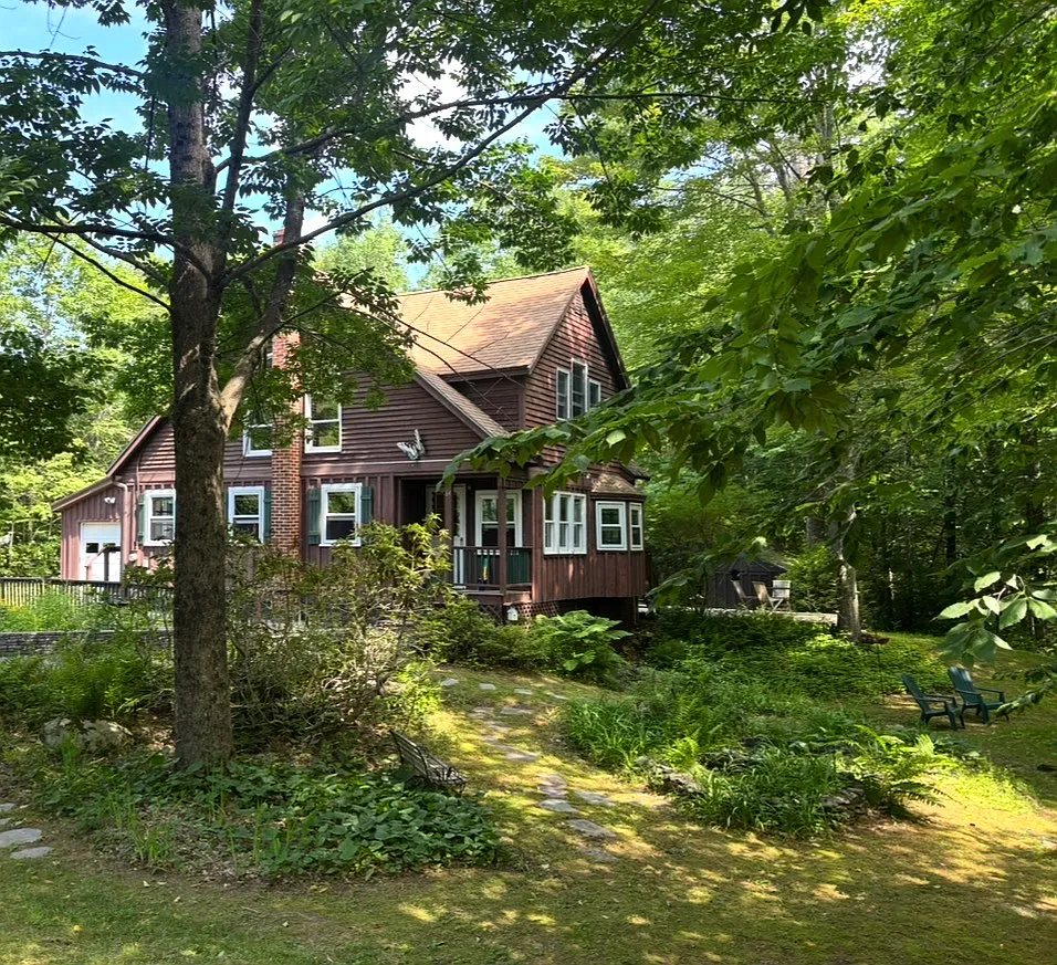 3 bed, 1799 sqft, $2,600 — Photo 1
