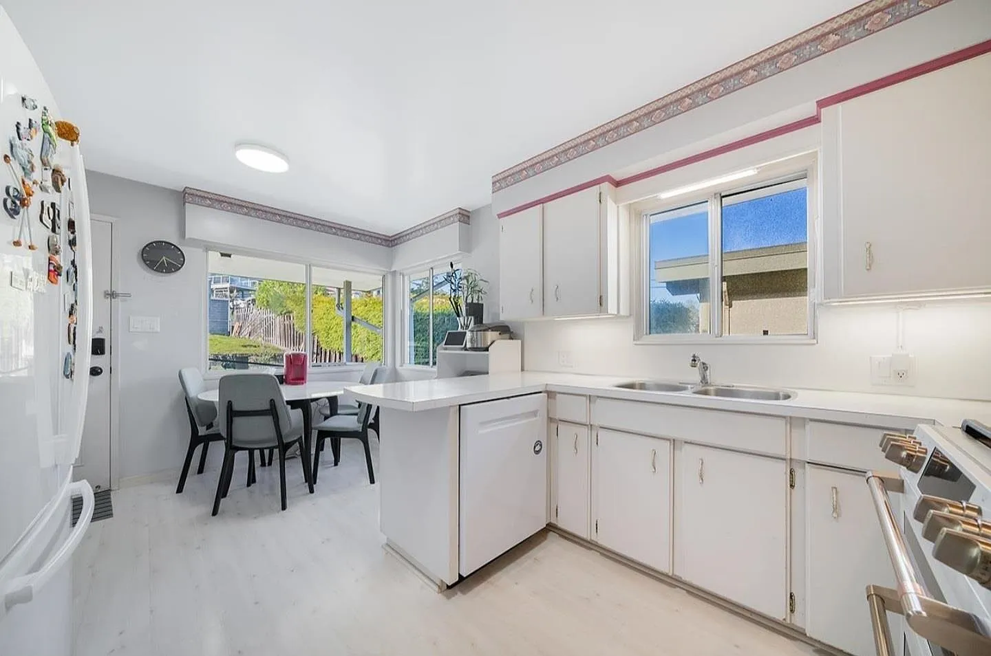 1 bed, 1400 sqft, $1,000 — Photo 4