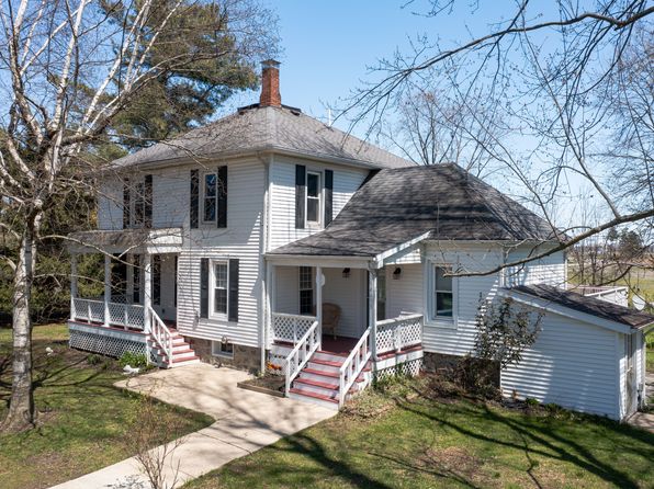 14653 Bryce Rd, Capac, MI 48014