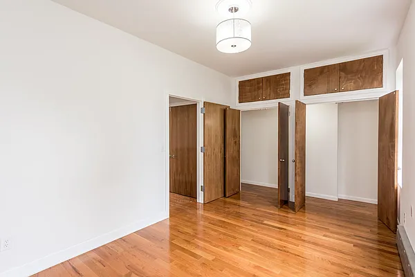 Rented by Nooklyn NYC LLC | media 12