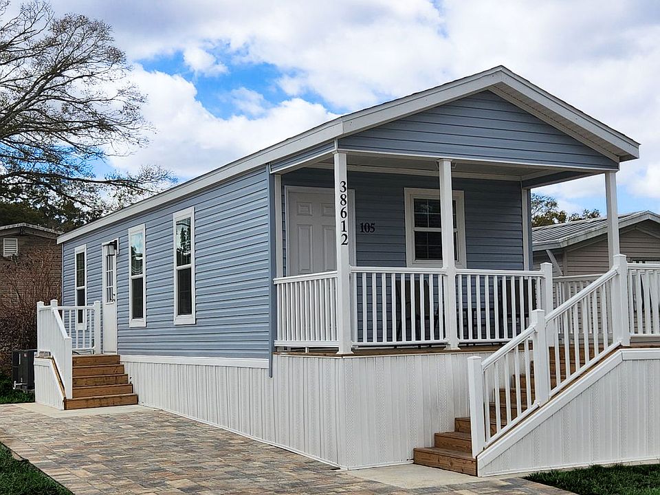 1st image of 7820 Wire Rd #105