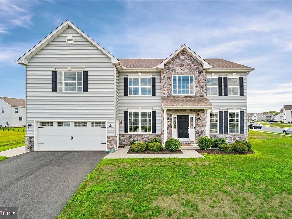 1st image of 166 Southall Ct