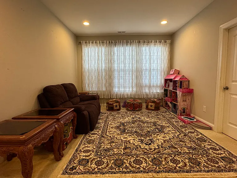 116 Champion Oak Dr — Photo 13