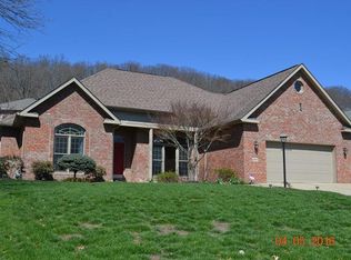 2021 Golf Way Rd, Aliquippa, PA 15001