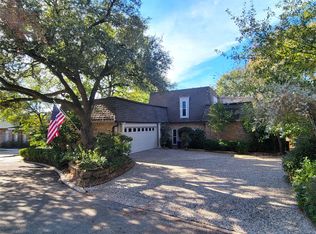 709 Palmer Dr, Conroe, TX 77302
