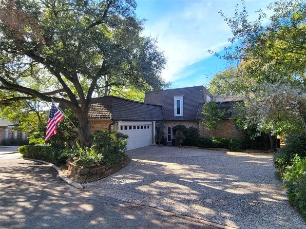 709 Palmer Dr, Conroe, TX 77302