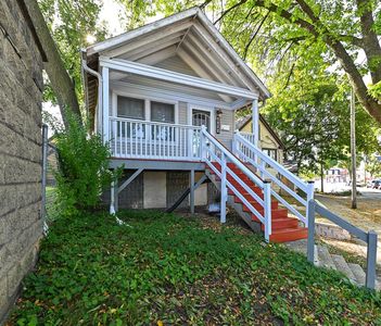 2220 S 14th STREET, Milwaukee, WI, 53215
