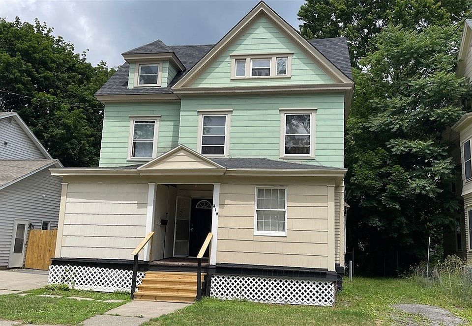 1st image of 210 W Borden Ave
