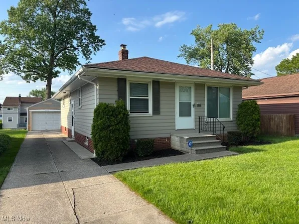 11023 Wallingford Ave, Garfield Heights, OH 44125