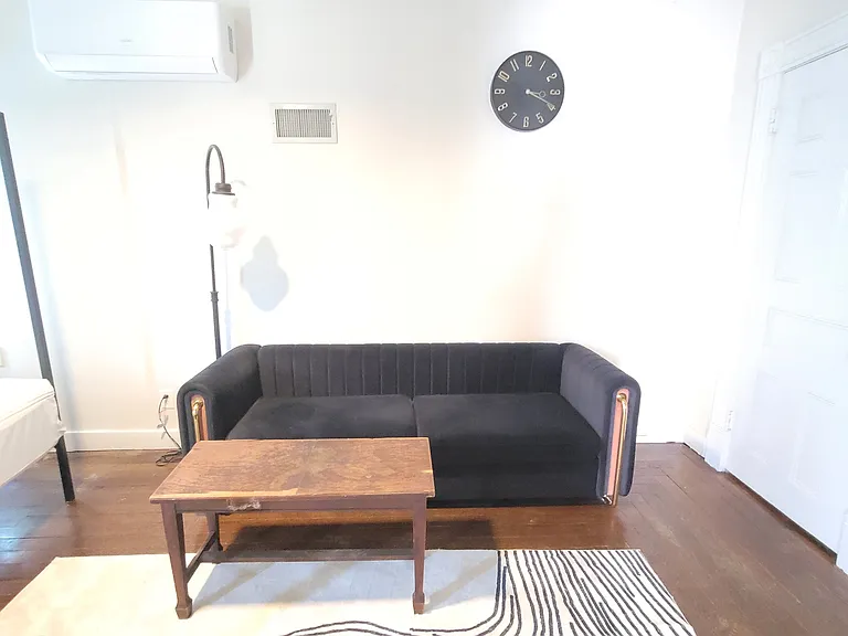 2000 E 34th St #2A — Photo 1
