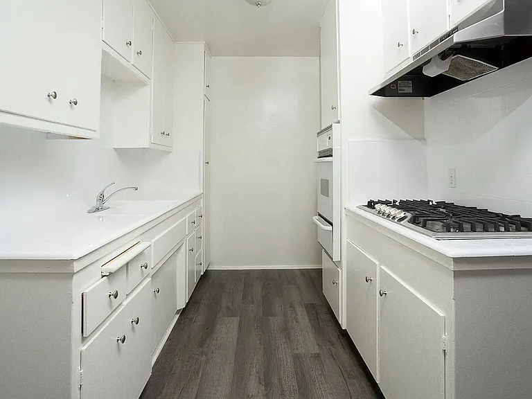 132 N Sinclair Ave — Photo 9