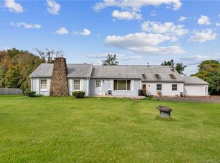 1645 Tuttle Ave, Cheshire, CT 06410