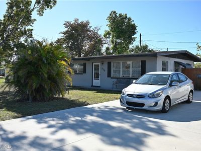 2700 Elmwood St, Fort Myers, FL, 33901