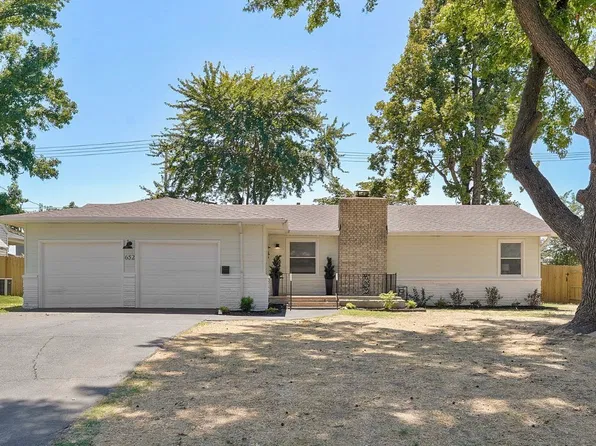 652 W University St, Springfield, MO 65807