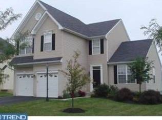 107 Waring Dr, Downingtown, PA 19335