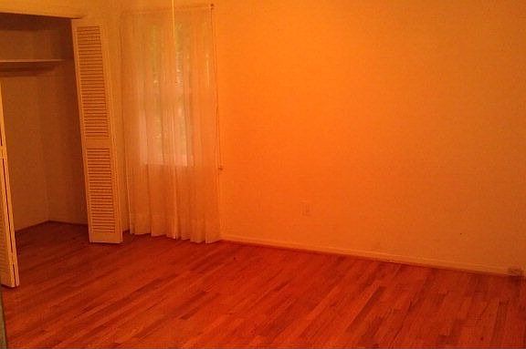 5th image of 1422 Brookgreen Dr
