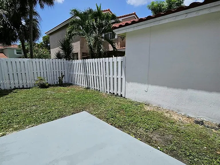 3860 Tree Tops Rd — Photo 19