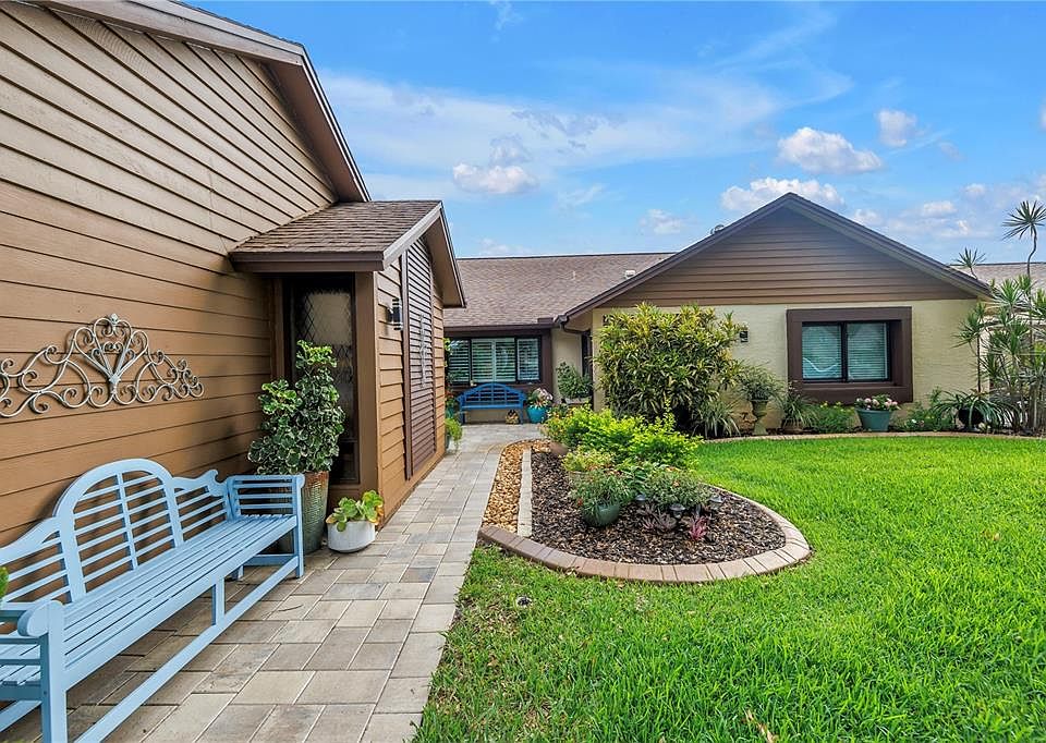 1st image of 2475 Bay Berry Dr