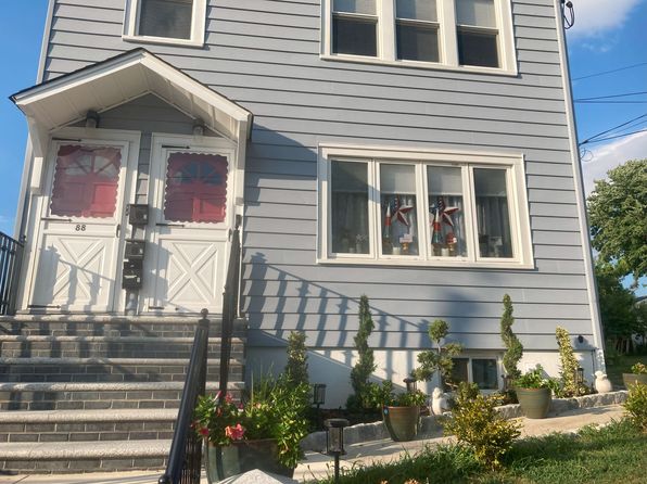 88 Arlington Blvd #2