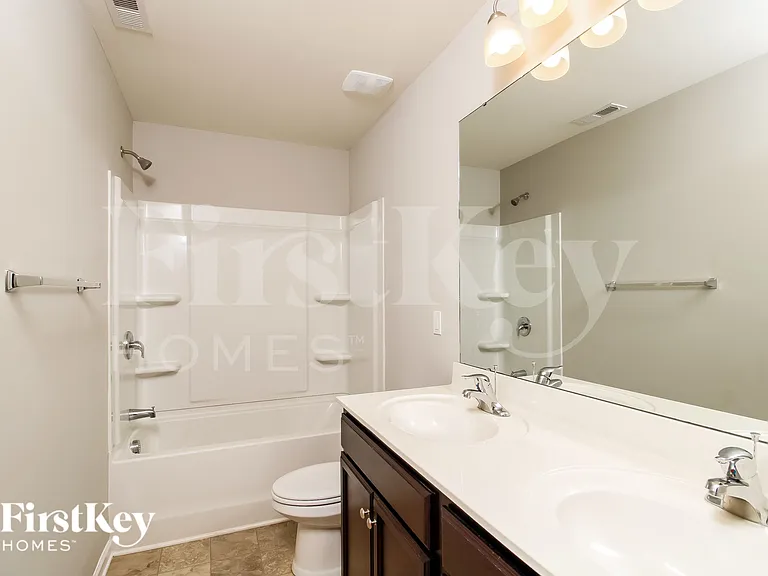 227 Sawyer Ln — Photo 12