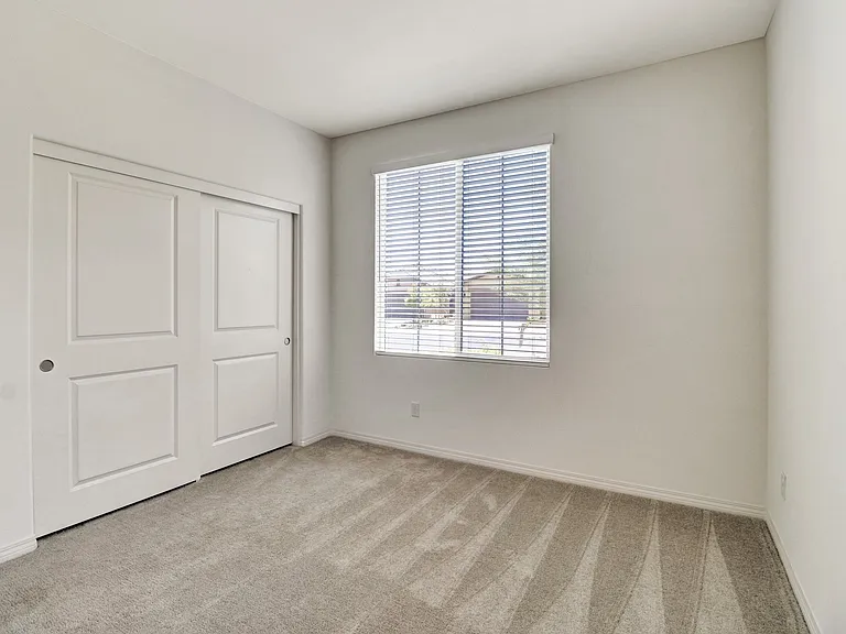 43885 Arancia Way — Photo 10