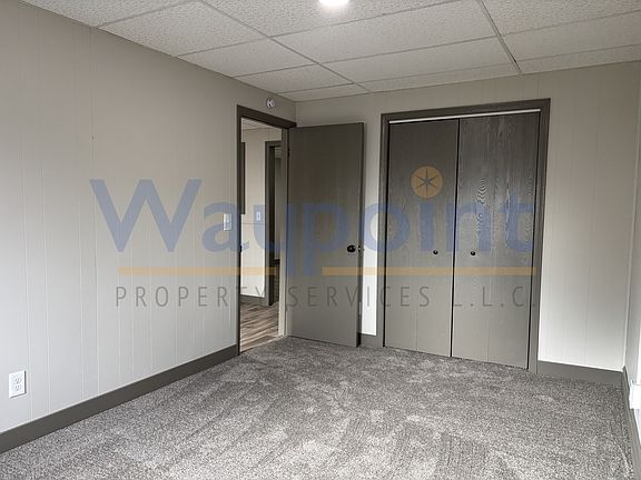 4th image of 102 S Lafayette St #4