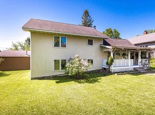 18 6th St, Proctor, MN 55810