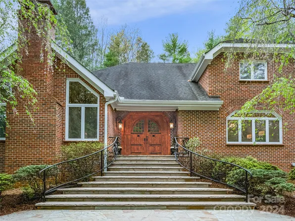 8 Hemlock Rd, Asheville, NC 28803