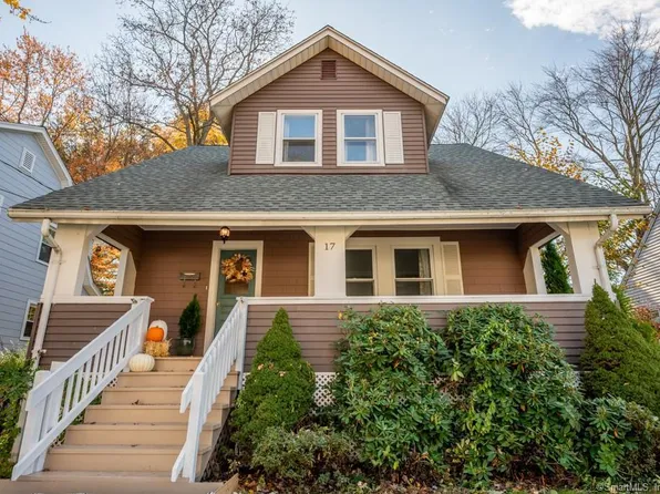 17 Edgemere Avenue, West Hartford, CT 06110