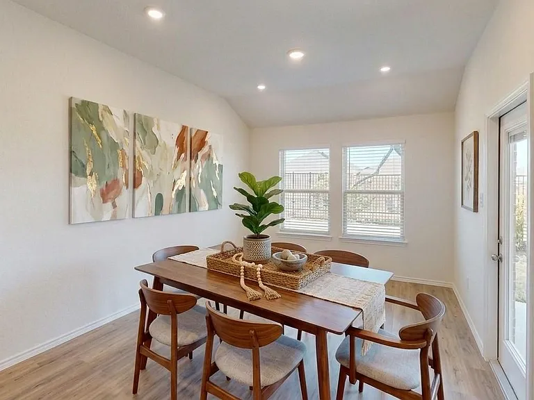 13169 Dawson Dr — Photo 3