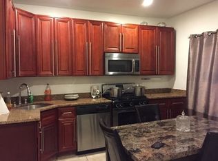 117 68th St APT 1F, Guttenberg, NJ 07093