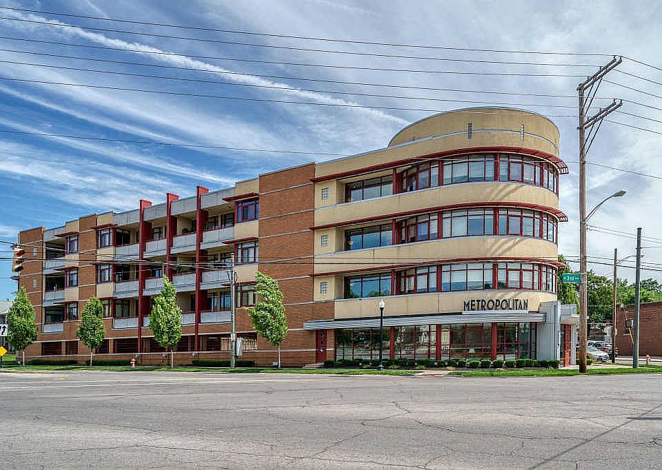 1st image of 1300 Northwest Blvd APT 306