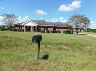743 Ralph St, Wiggins, MS 39577
