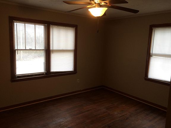 3rd image of 622 Westover Ave