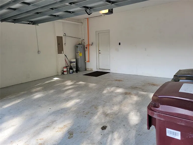 1212 S Bumby Ave — Photo 30