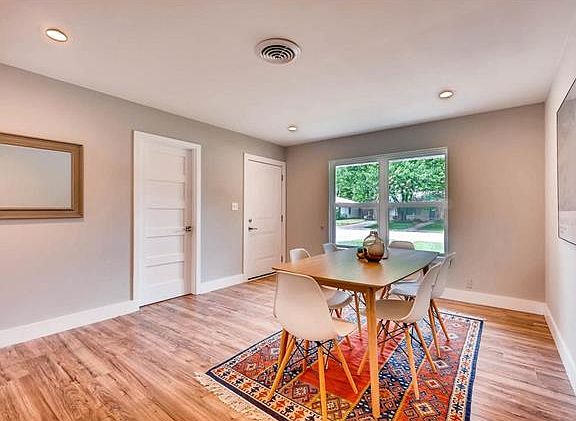 4th image of 1611 Glenvalley Dr