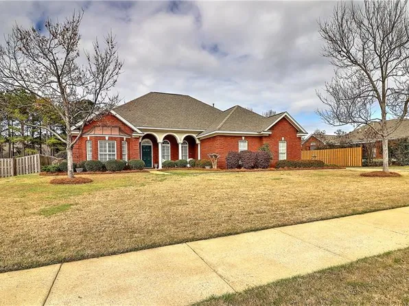 9412 Craftsman Pl, Montgomery, AL 36116