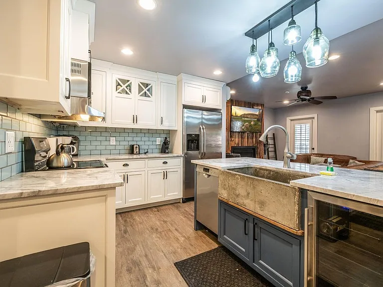 1325 Lowell Ave #5000 — Photo 5