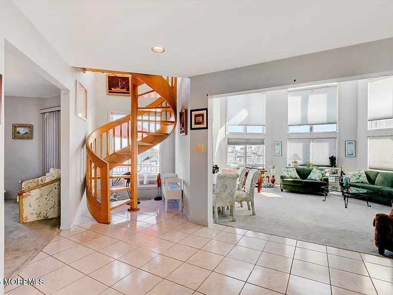 1207 Capstan Dr — Photo 24