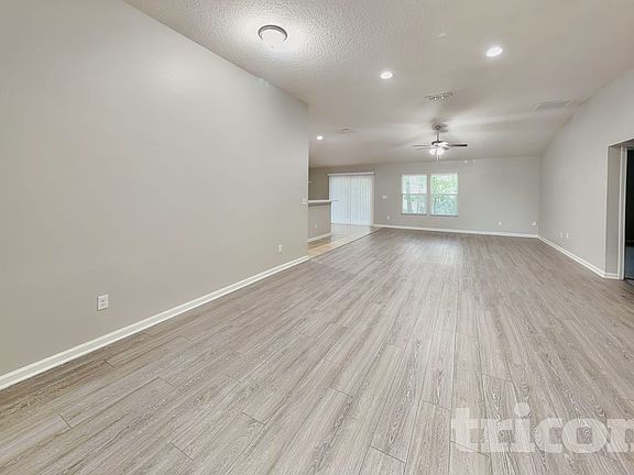 2nd image of 6449 Rolling Tree St
