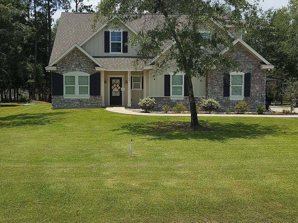 2112 sq ft on .9 acre