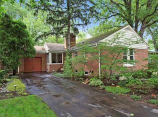 291 Barberry Rd, Highland Park, IL 60035