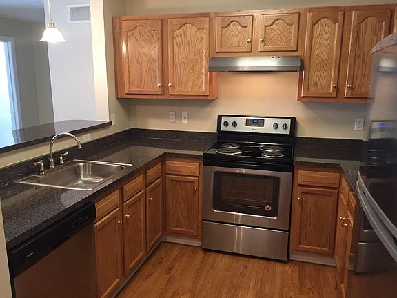 4th image of 260 Jameson Way #1663653