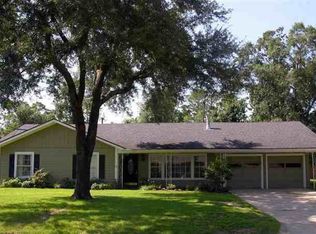 5515 Frost St, Beaumont, TX 77706